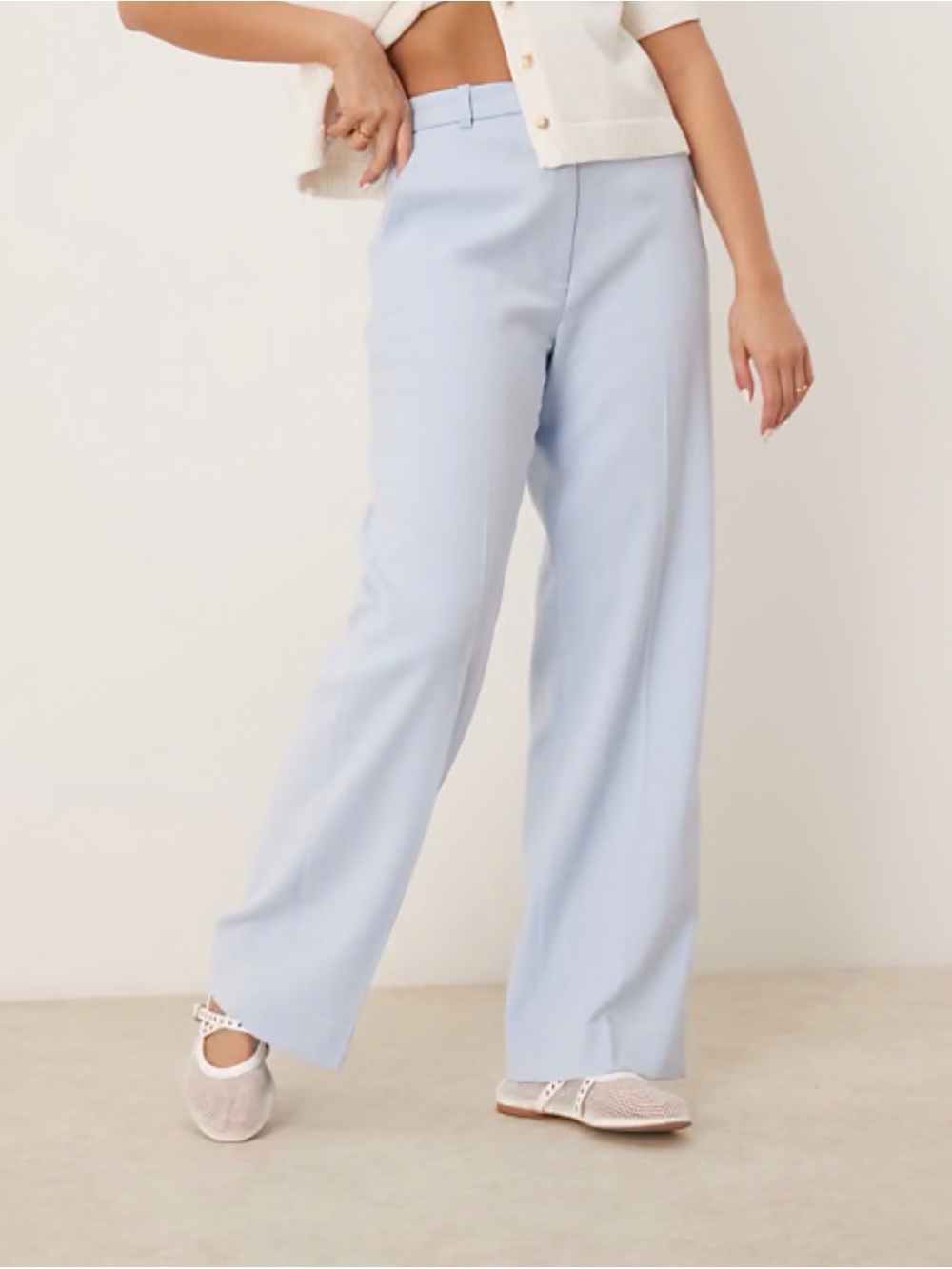 Wide-Leg High-Rise Pants in Light Blue